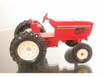 ERTL Vintage Red Diecast Metal Farm Tractor -  Dyersville USA