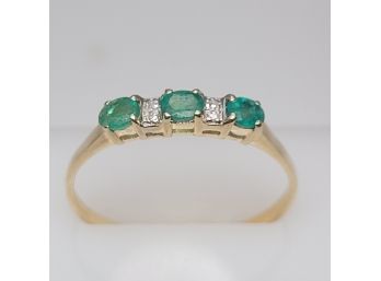 14k Yellow Gold Emerald & Diamond Ring Size 13