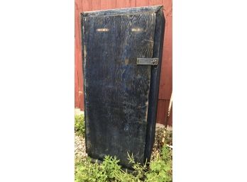 Great Color Blue Vintage Country Cabinet