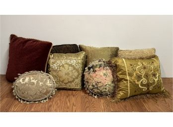 Elegant Floral Decorative Pillow Lot