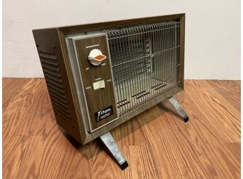 Vintage Titan Fan Forced Instant Heat Heater