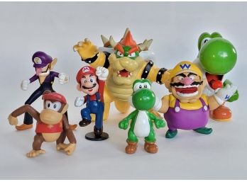 Nintendo Super Mario Bros Assorted Toy Figures