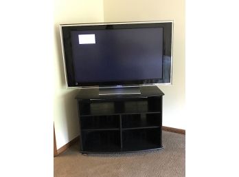 Sony LCD Wall Mountable TV And Stand