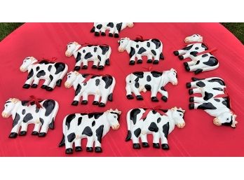 Hanging Cows With Ribbon