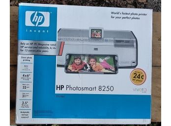 HP Photosmart 8250 NEW IN BOX