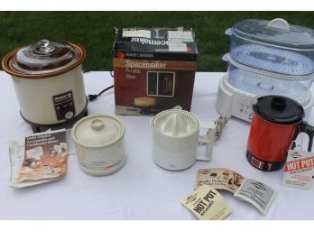 Nice Collection Of Kitchen Ware Including Slow Cookers, Steamer, Mixer, Juicer And More