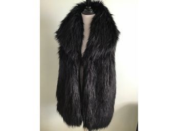 Faux Fur Vest With Pockets And Front Clasp, Size M