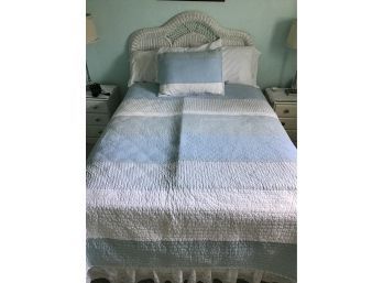 Blue And White Reversible Nautica Bed Quilt And Single Sham, Size F/Q