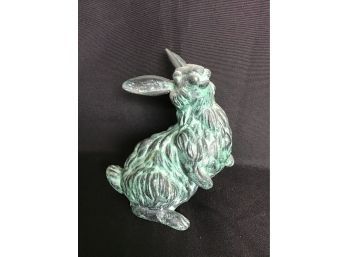Verde Metal Hare