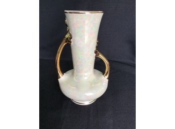 1950s Pearl China Company Iridescent Hand Decorated 22kt Gold Vase
