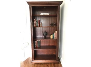 Pair Of South Cone Bookcases - Wilton Pickup