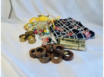 2 Vintage New Aprons, Napkin Rings, Dripcut Syrup Dispenser
