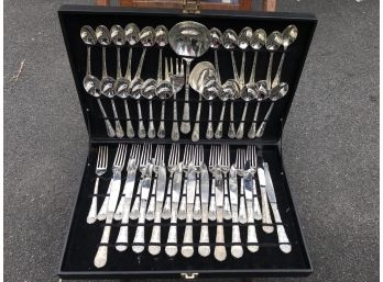 Rogers And Son Flatware Set