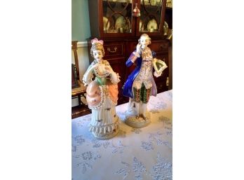 Collectible - Porcelin Pair Figurines - 'couple' 12' - Pre-occupied Japan