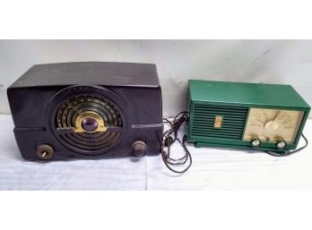 Two Vintage Radios Philco & Zenith