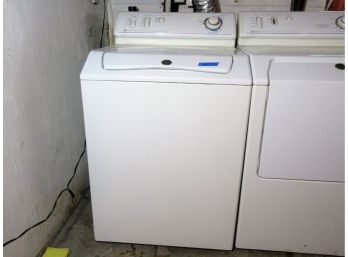 Maytag Clothes Washing Machine