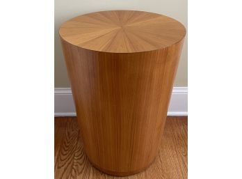 Gorgeous Drum Pedestal End Table