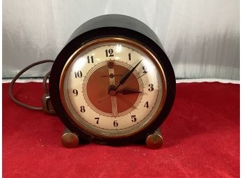 Vintage General Electric GE Electric Alarm Clock With Bakelite Case Tested And Working