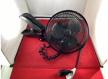 Holmes Clip On Rotating 110v Fan Works As It Should Great For Desk Or Dorm