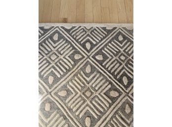 Safavieh 8 X 10 Wool Carpet In Patterned Grey  Ivory