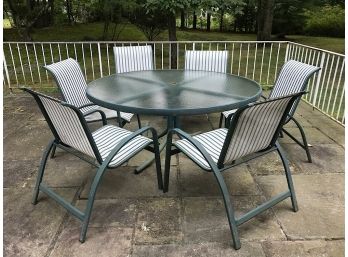 Round Aluminum And Glass Patio Table