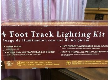 NEW 4 Foot Portfolio Track Lighting Kit