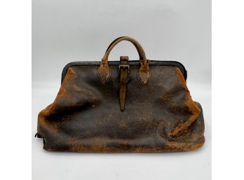 Antique Pebbled Cowhide Leather Doctors Bag