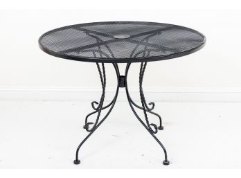 Iron Mesh Outdoor Patio Table