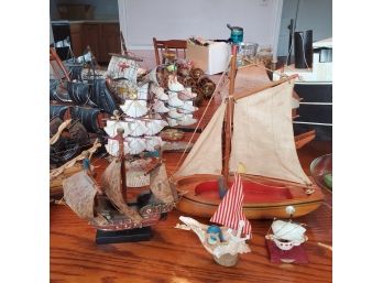 21 Model Ships & Boats Mix Of Hand Craftd And Souvenirs & 2 Driftwoods With Birds