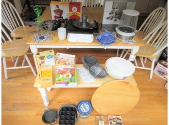Large Grouping Cookie Making And Bakeware