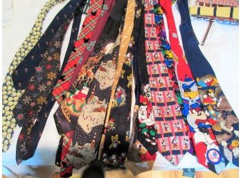 Rack Of Holiday & Novelty Ties (a)