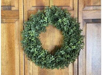 A Simple Faux Boxwood Wreath