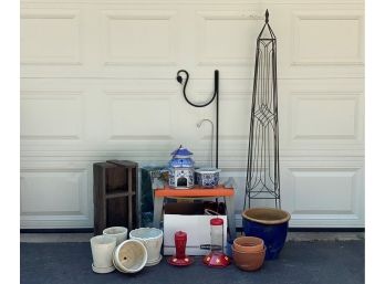 A Large Lot Of Gardening Items