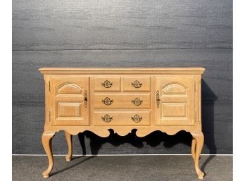Broyhill Premier Collections Sideboard With Glass Top*
