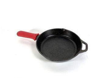 Lodge - 10inch Cast Iron Pan With Rubber Handle Protector