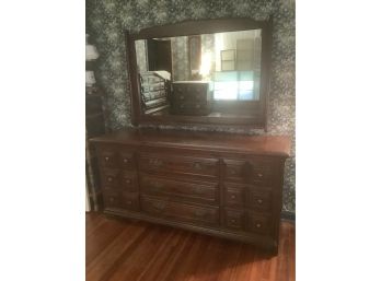 Young Hinkle Plymouth Pine Long Dresser With Mirror