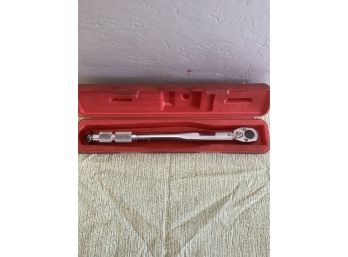 Photo Professional Tools Torque Wrench