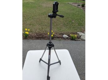 Ambico Tripod With Adjustable Legs