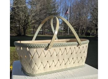 Early Antique Harvest/Laundry Splint Basket