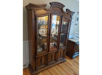 Beautiful Oak Hutch With Lighting