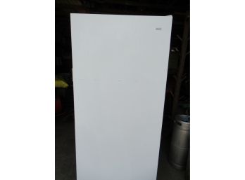 White Kenmore Upright Manual Defrost Freezer