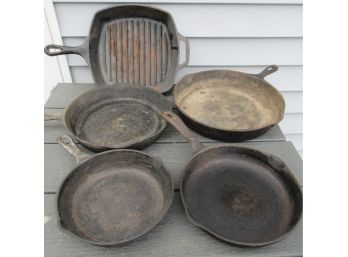 Lot Of Five Vintage Cast Iron Skillets