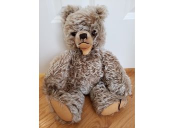 Vintage Teddy Bear Steiff?