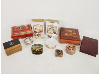 Nice Grouping Of Trinket, Jewelry & Music Boxes