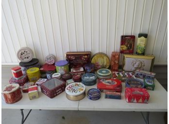 Large Lot Of Vintage And Varied Advertising & Holiday Cookie Tins