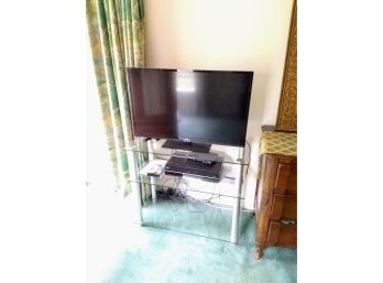 JVC 37'TV With DVD Player & TV Stand