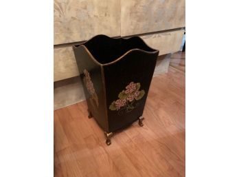 Lacquer Wastebasket