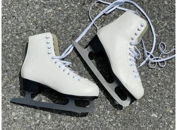 Ice Skates - Size 8