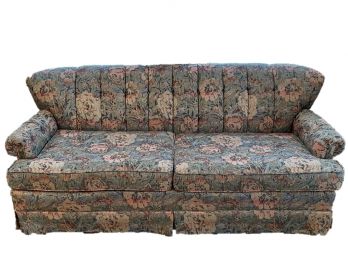 Vintage 6FT Floral Sofa In Like-new Condition