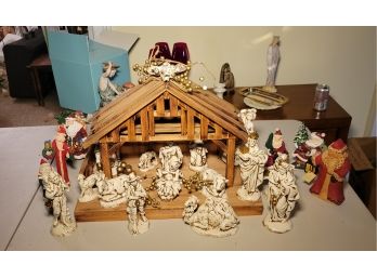 Christians  Nativity Set.   Porcelain.       Loc: In A Hallway Closet